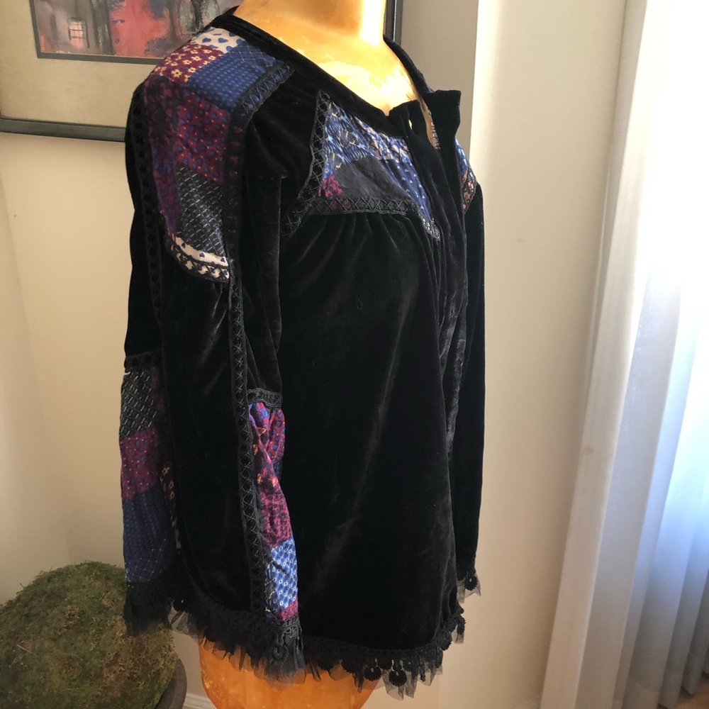 Pol Velvet Jacket Small - image 2